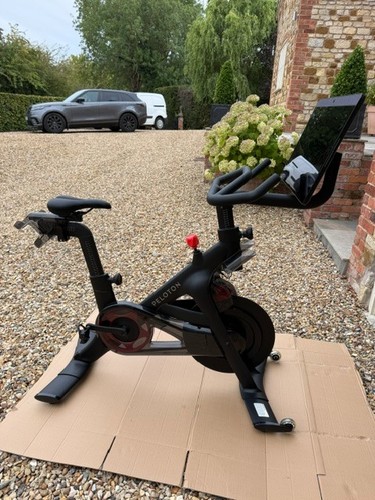 Peloton bike plus - peloton,