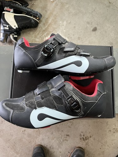 Peloton cycling shoes - peloton, size