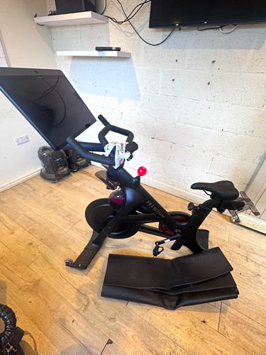 Peloton bike upright exercise - bike,