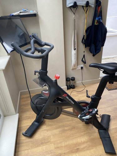 Peloton upright exercise - upright,